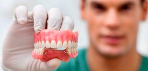 ฟันปลอมแบบถอดได้ทำจากพลาสติกอะคริลิค