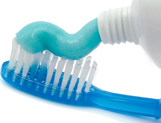 Para una prevención efectiva de la caries, también es importante elegir la pasta dental correcta.