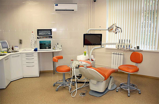 Стоматологичен кабинет в бизнес класа на клиниката.
