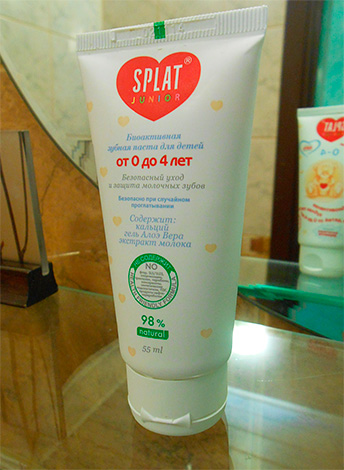 Splat also includes Junior toothpaste for children from 0 to 4 years old.
