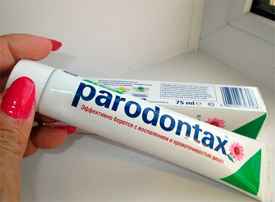 निश्चित रूप से आप में से कई ने सुना है कि मसूड़ों के इलाज के लिए पैराडोंटैक्स टूथपेस्ट का उपयोग किया जाता है, लेकिन क्या यह वास्तव में इतना प्रभावी है - आइए इसे समझने की कोशिश करें ...