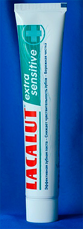 Y esto es Lacalut Extra Sensitive (como su nombre lo indica, este producto se caracteriza por un efecto más pronunciado).