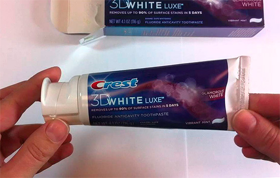Pasta de dientes Crest 3D Blanco Luxe Glamoroso Blanco