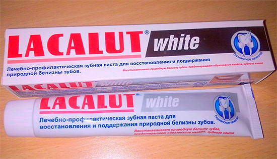 Pasta de dientes blanqueadora alemana Lacalut White.