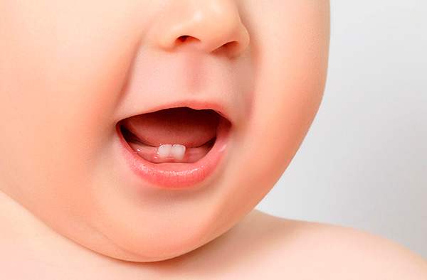 Ας μιλήσουμε για το τι είναι σημαντικό για κάθε γονέα να γνωρίζει για τις αποχρώσεις του σχηματισμού δαγκώματος γάλακτος στα παιδιά, για την έκρηξη προσωρινών δοντιών και την αντικατάστασή τους με μόνιμο ...