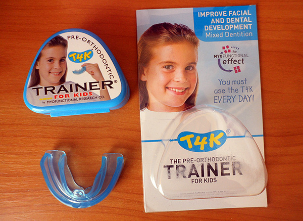 Silicone huấn luyện chỉnh răng cho trẻ em